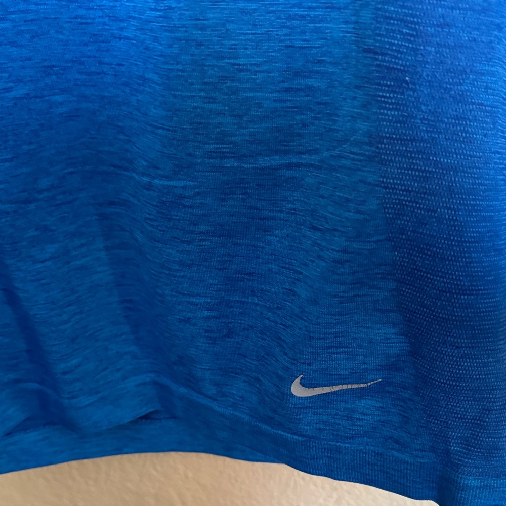 Nike Dri-FIT Women’s Blue Long Sleeve Athletic Top Size S - Picture 3 of 4